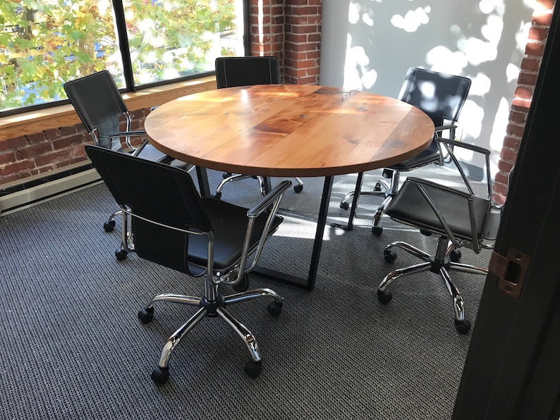 Round Compact Meeting Table